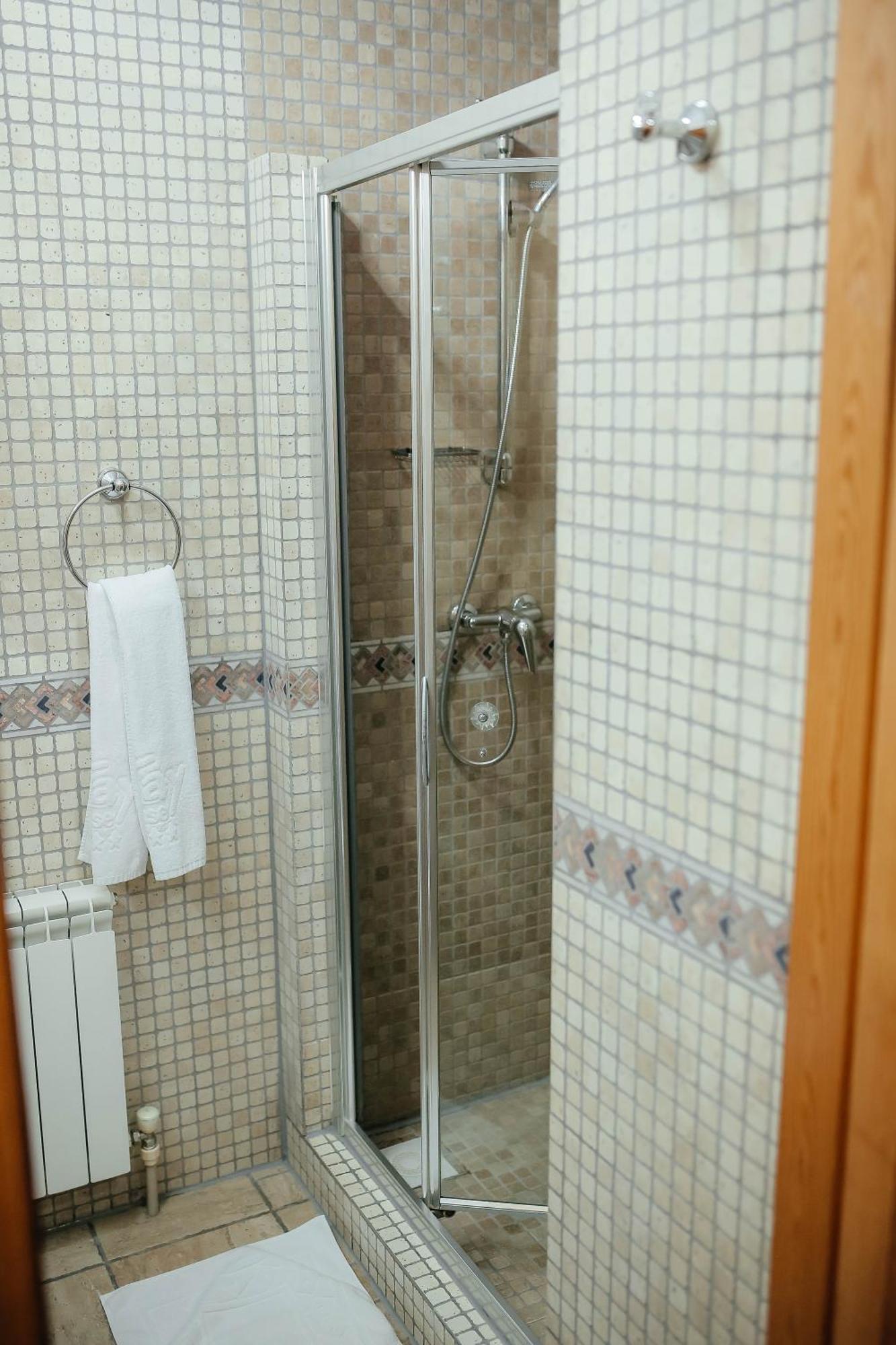 Тау-House Otel Kok-Shoky Dış mekan fotoğraf