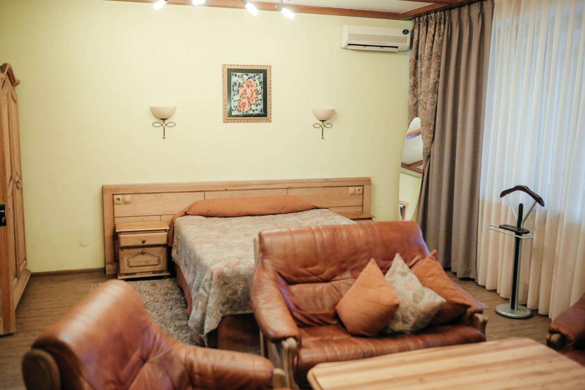 Тау-House Otel Kok-Shoky Dış mekan fotoğraf