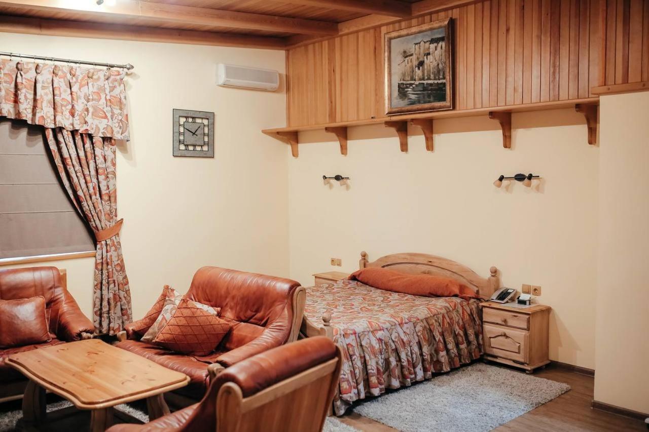 Тау-House Otel Kok-Shoky Dış mekan fotoğraf